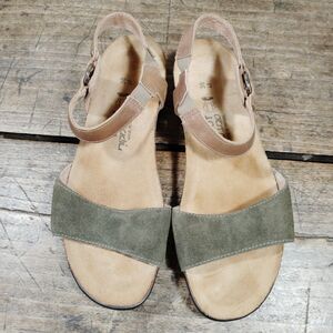 Naot Sabrina Sz 7 EU38 Sandals Shoes Cork Two Tone Green Tan Open Toe